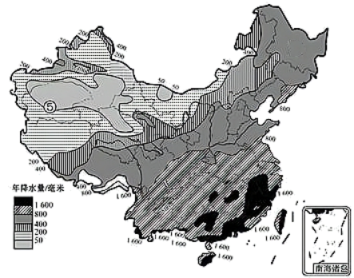 下图为中国年降水量的分布图.据此完成下面小题.