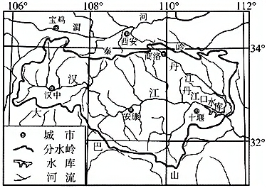 读汉江流域图,完成下面小题
