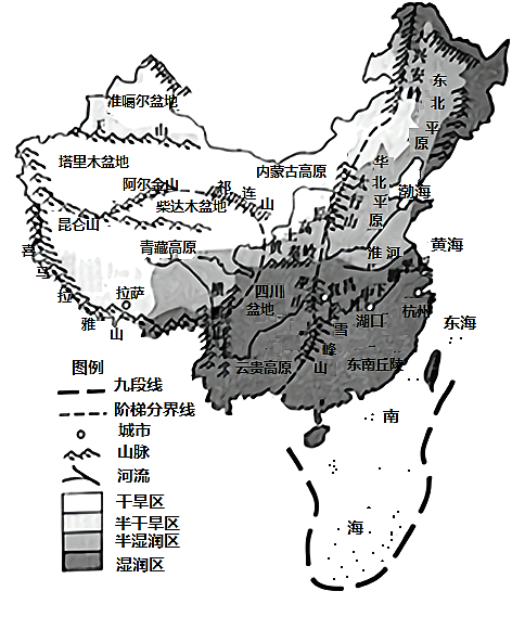 (2)圖中長江干流上的宜昌處於我國地勢第二階梯與第 ________階梯